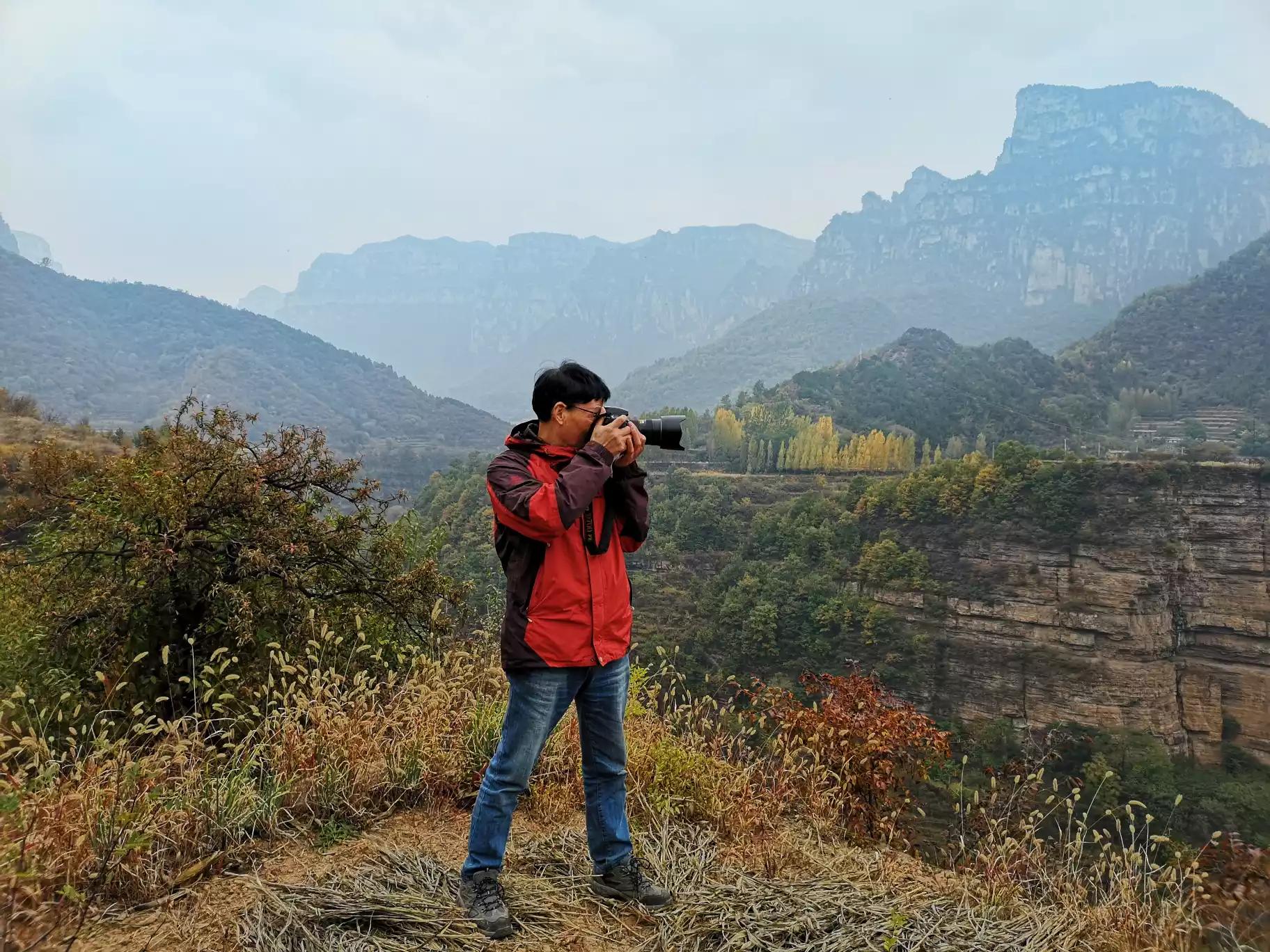 青摄影(谷雨春光晓,山川黛色青。叶间鸣戴胜,泽水长浮萍。摄影如何拍?) 青摄影(谷雨春光晓,山川黛色青。叶间鸣戴胜,泽水长浮萍。摄影如何拍?)