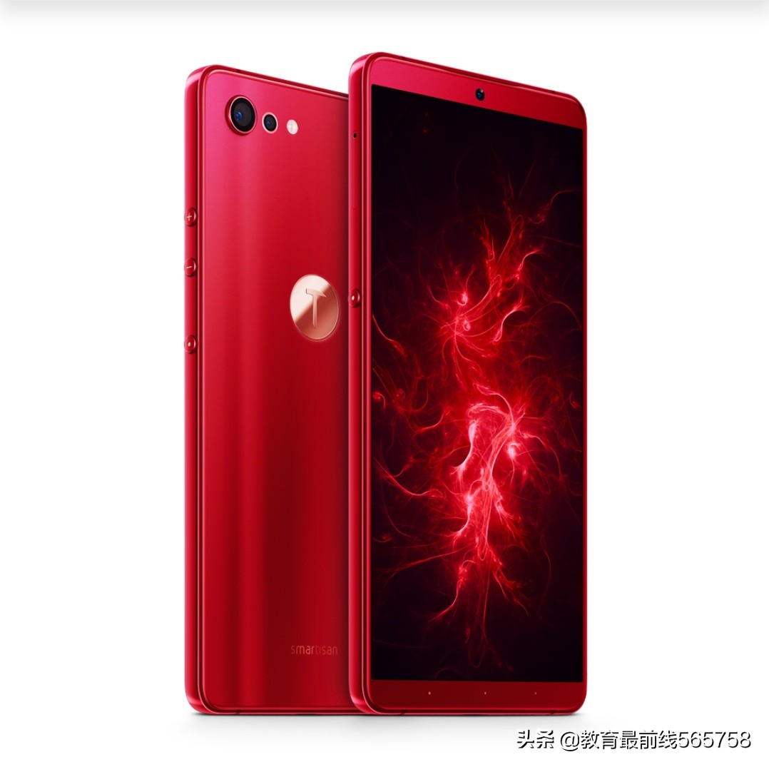 锤子科技高管深夜发文，坚果Pro3将至，没有罗永浩能成功吗？：罗永浩再发文回应