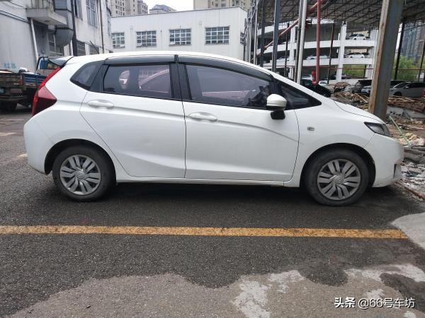 二手飞度多少钱