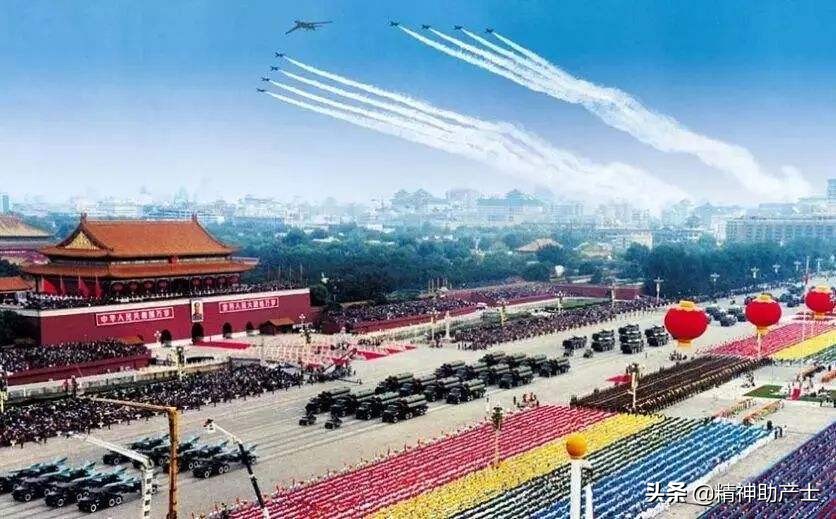 为什么中国国庆阅兵从来没请过外国的？：九三阅兵演练画面