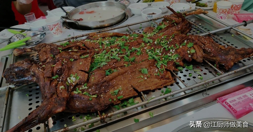 北方羔羊供应增加，武汉烤全羊价格跌至千元以下, 你怎么看？