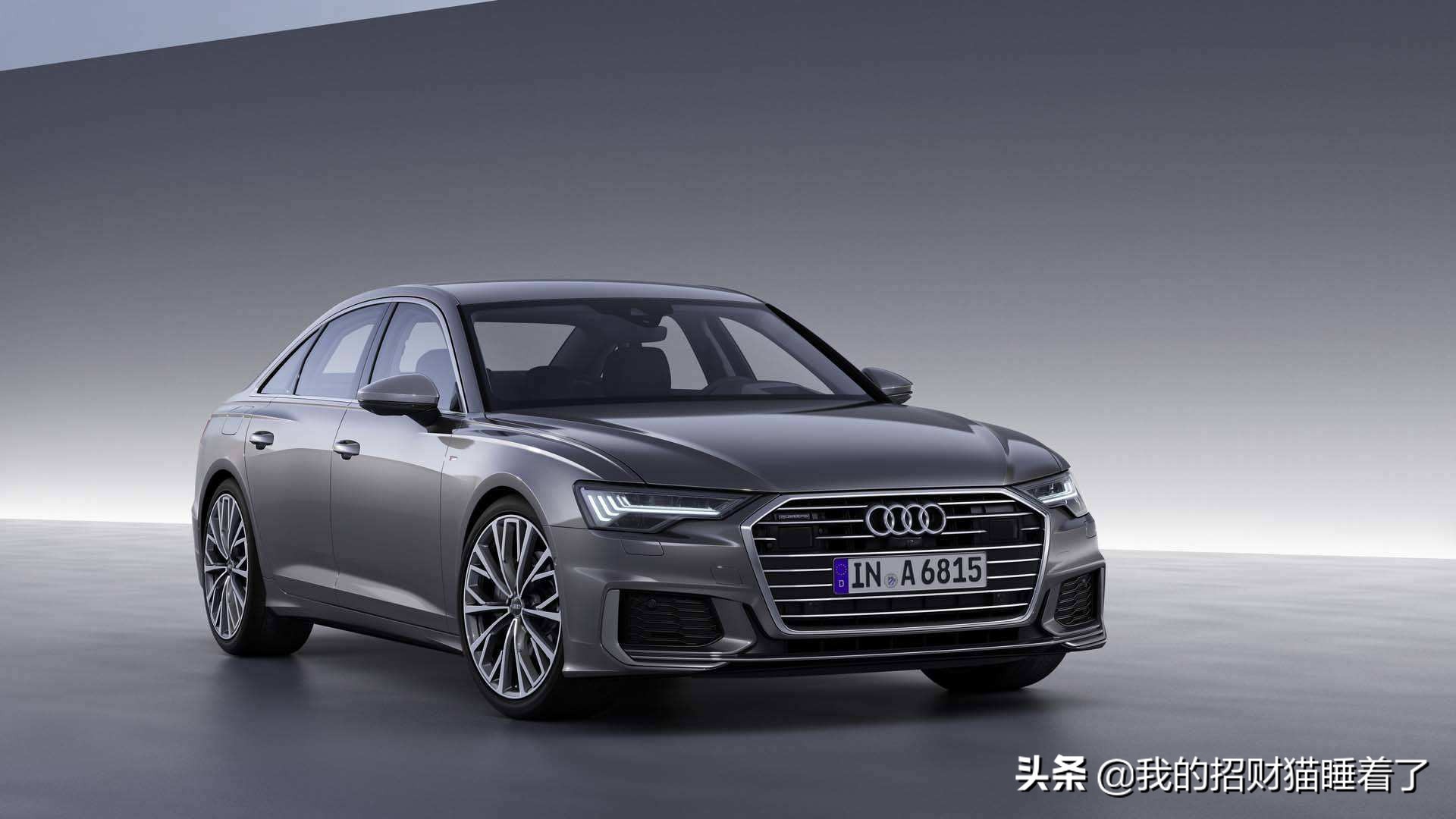 奥迪白色a8