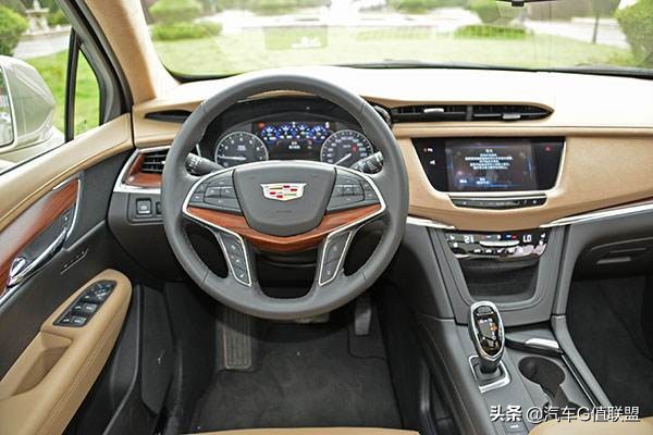 凯迪拉克xt5几座