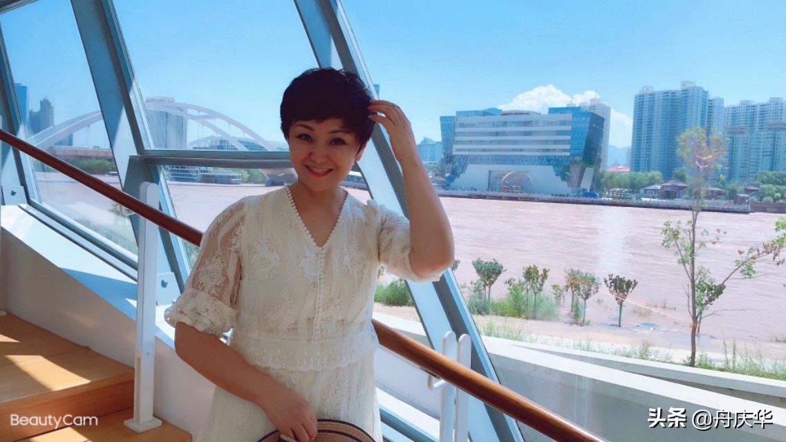 东京免费化妆视频技巧
