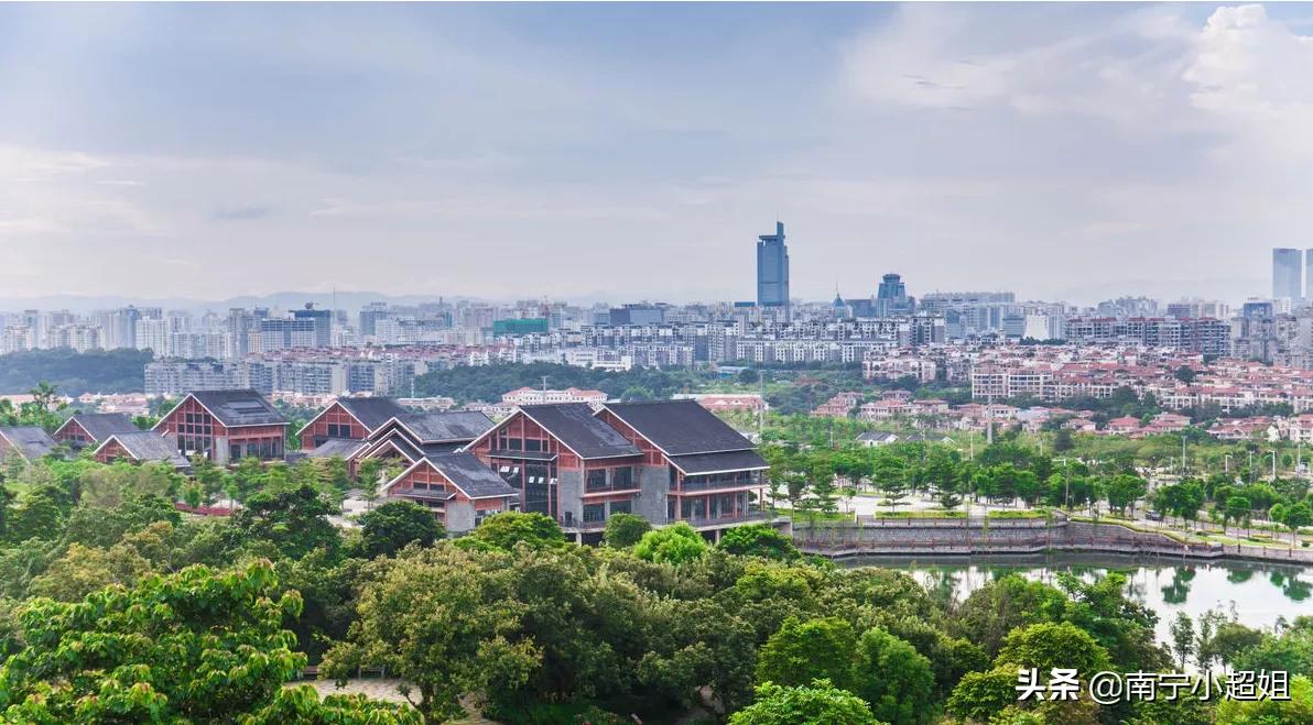 南宁市和贵阳市哪个宜居
