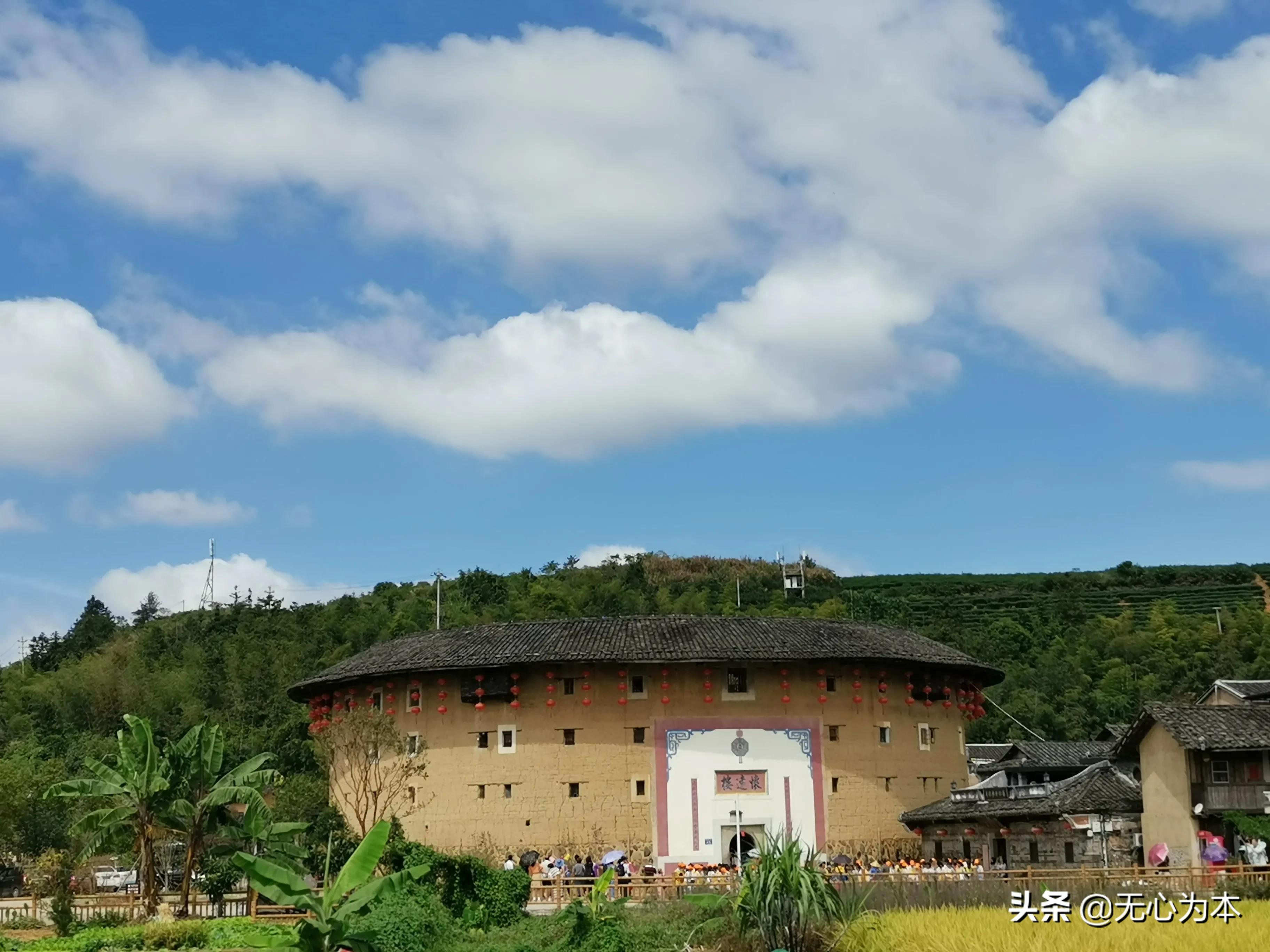 厦门市区离哪个土楼最近