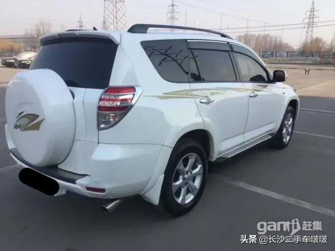 丰田越野rav4