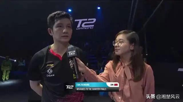 T2联赛，樊振东4-0复仇雨果，主持人采访全场大笑，当时发生了什么？：樊振东入美职业联赛