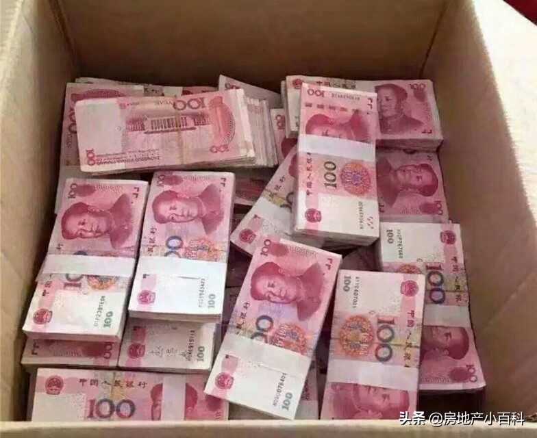 被骗百万卖家里3套房（女人掌控经济，瞒着丈夫用百万拆迁款投资集资被骗，告诉老公吗？）