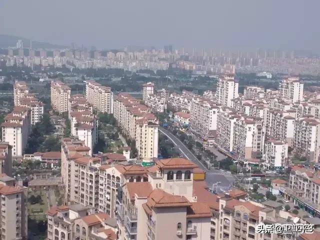 绿地开发商怎么样，他家的房子能不能买，郑州的？
