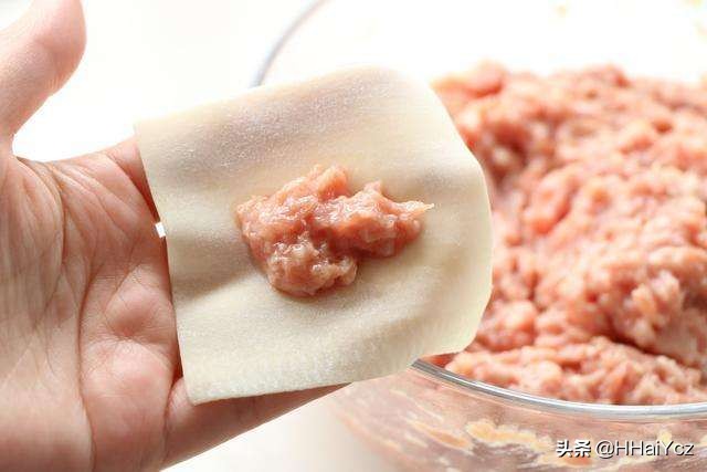 福建千里香馄饨怎么做，能否说的详细点？