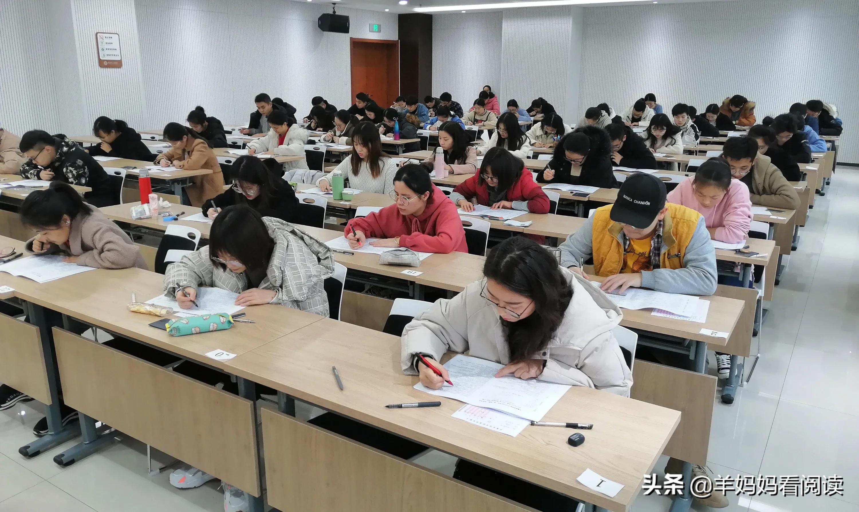 小学开学1个月后关闭（2023年小学还考试吗？）