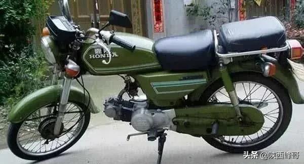 本田90摩托车
