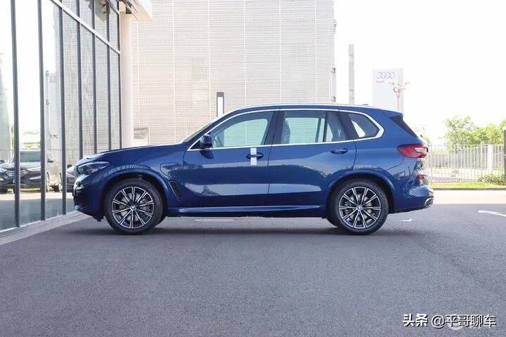 宝马混动5系