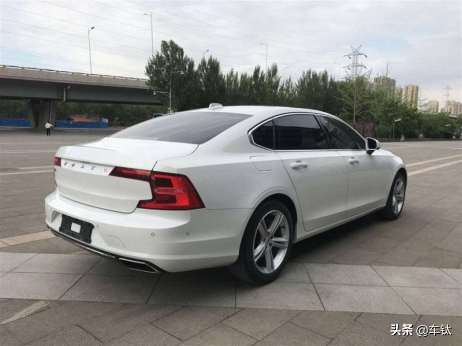 沃尔沃s90最低价格