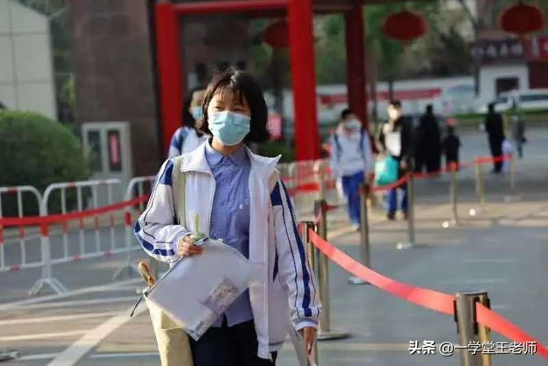 武汉初中开学时间2021? 武汉初中开学时间2021?