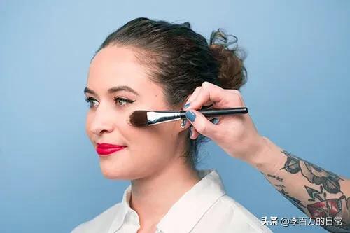 疫情在家化妆视频技巧
