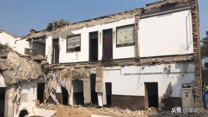山西一化工厂爆炸（山西襄汾重大坍塌事故已致20人遇难，你怎么看？）