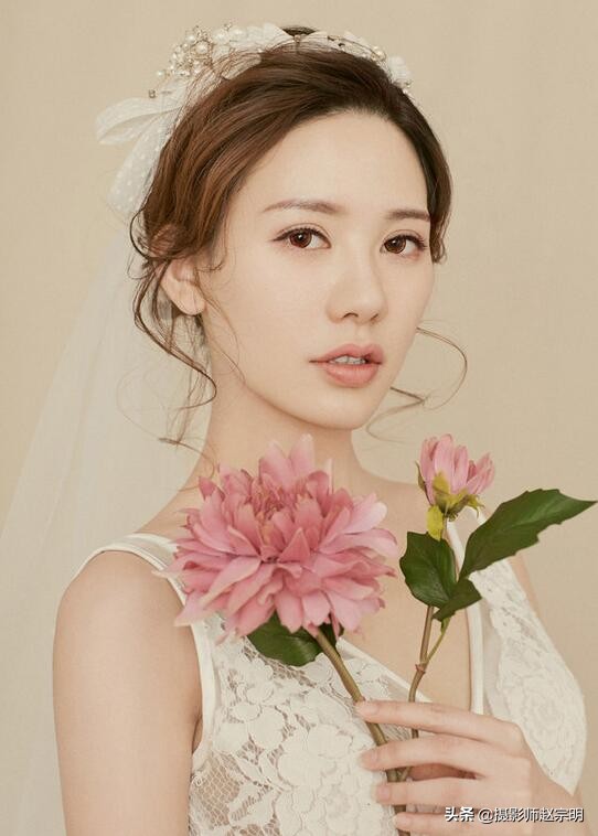 室内婚纱摄影价格，室内婚纱摄影价格表