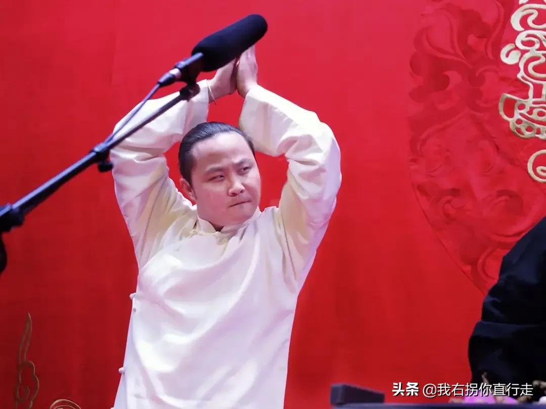 [明星爆火是资本做局]从草根歌手到大明星，曾经走红春晚的旭日阳刚，爆火后怎么样了？