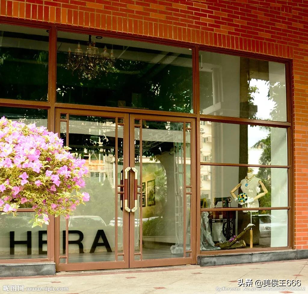 社区居民学习消防安全知识，社区居民安全消防知识宣传