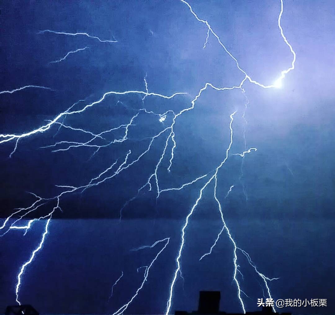 暴雨积水致触电身亡（暴雨天有人触电身亡谁负责？）