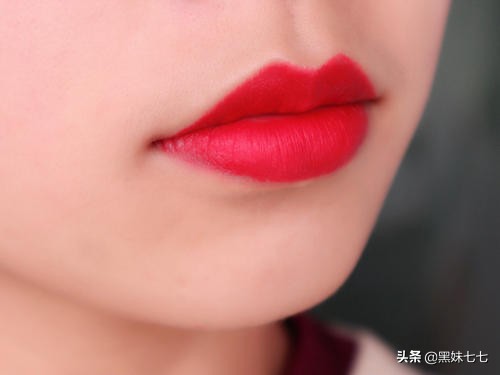 化妆技巧不显老
