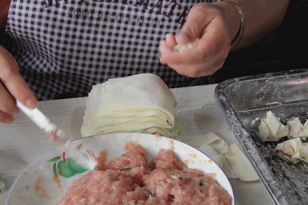福建千里香馄饨怎么做，能否说的详细点？