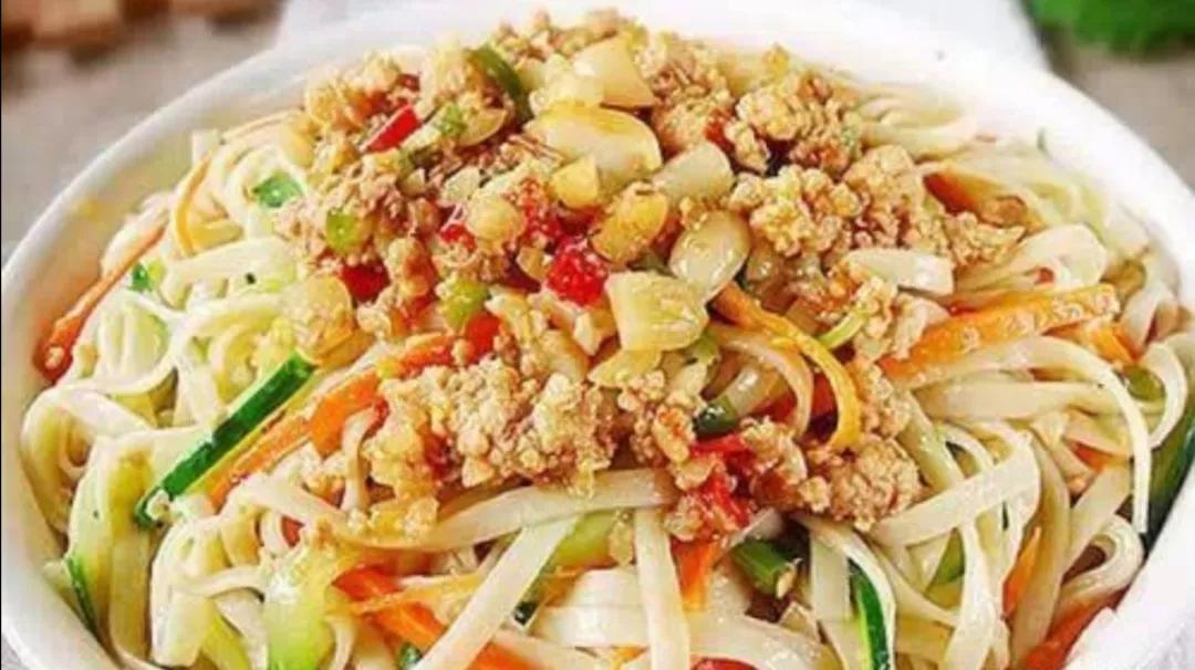 河南蒜面条的做法是什么？