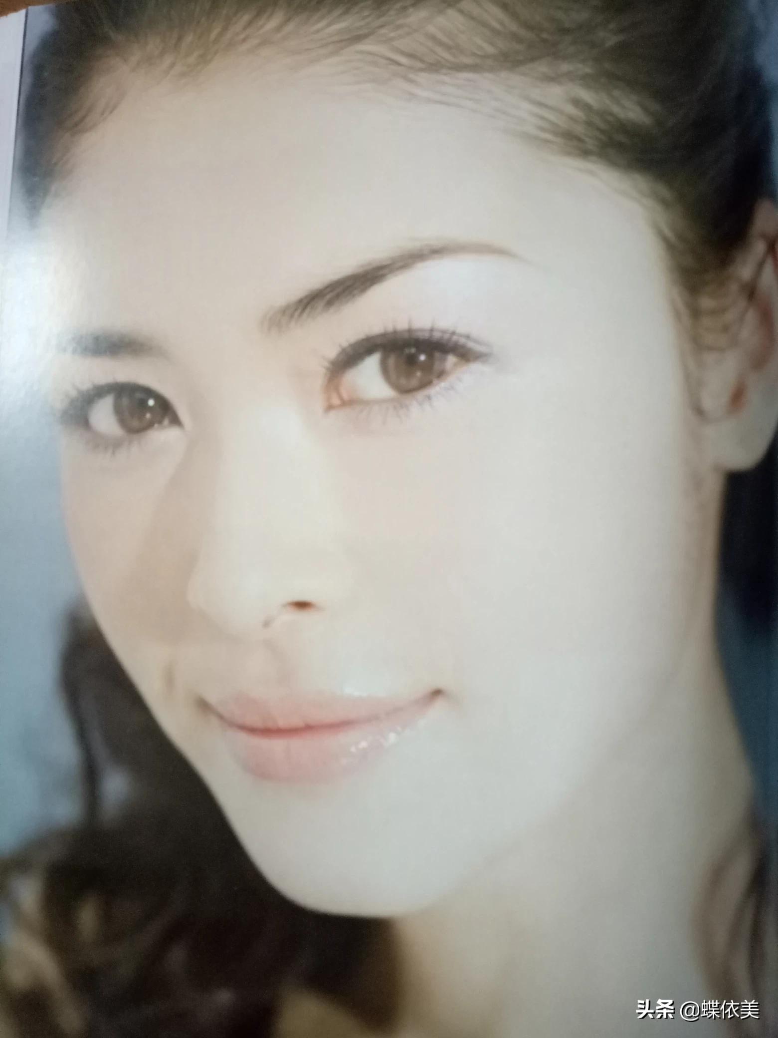 眼部脂肪多化妆技巧
