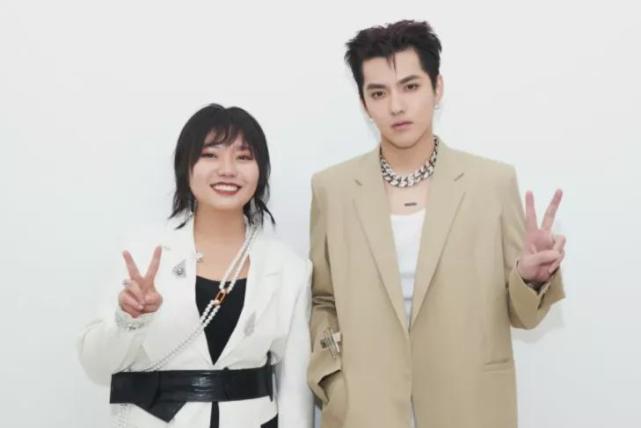 我怎么就火了呢我怎么就火了呢小说 我怎么就火了呢我怎么就火了呢小说