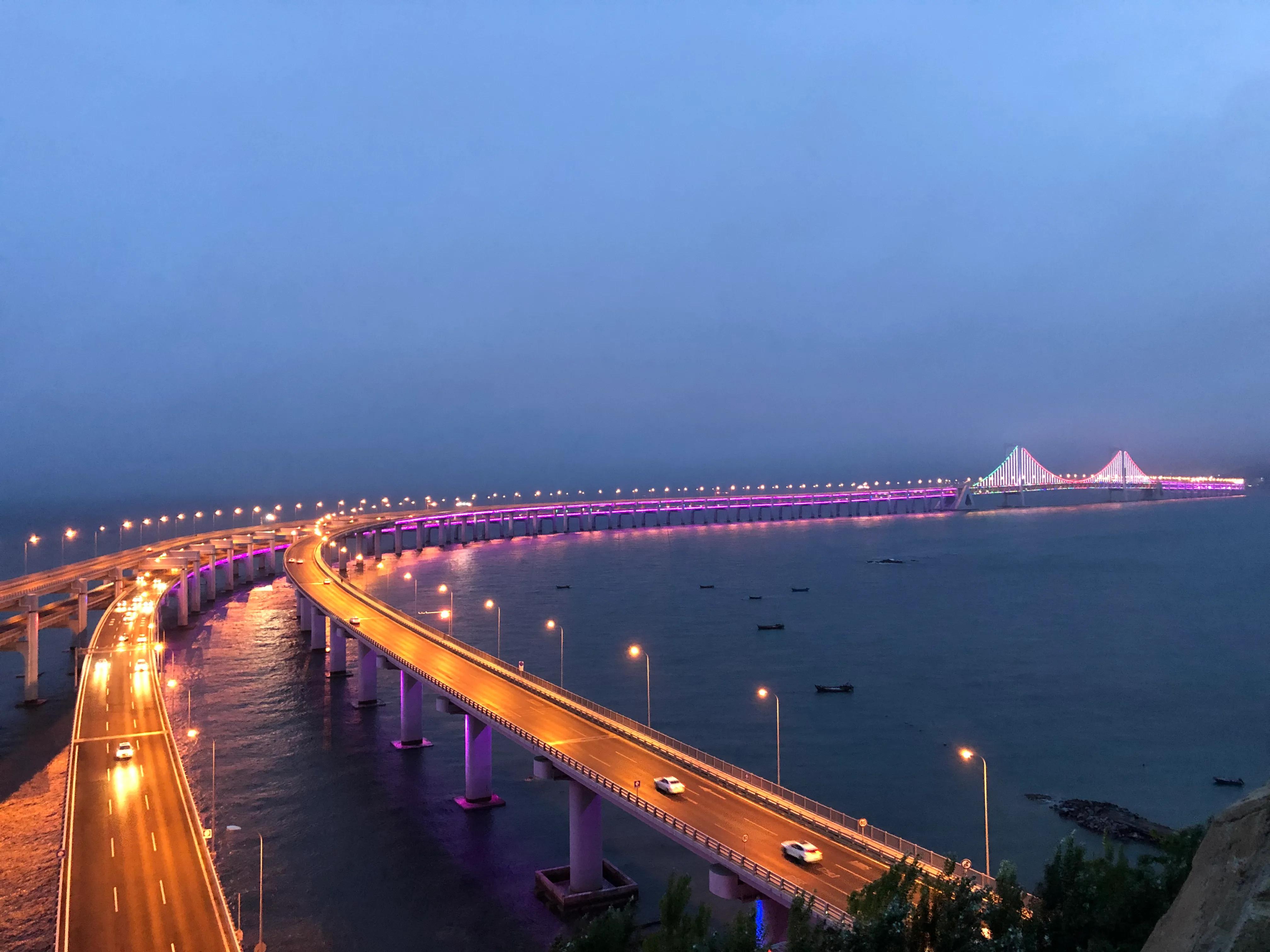 大连、青岛、宁波、厦门四个海滨城市，哪一个海边更漂亮？