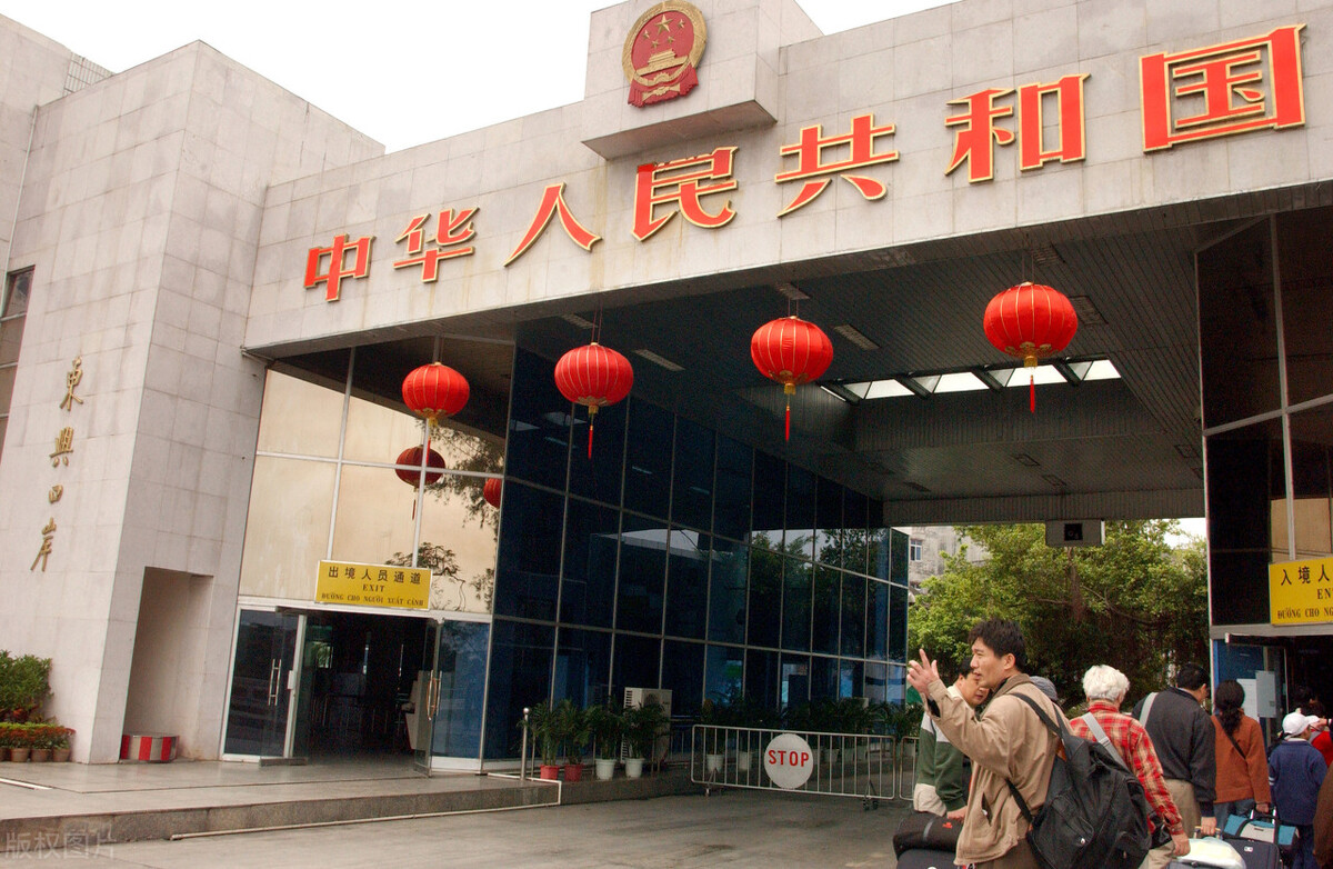 海外生活太难太苦了，海外生活太难太苦了吧
