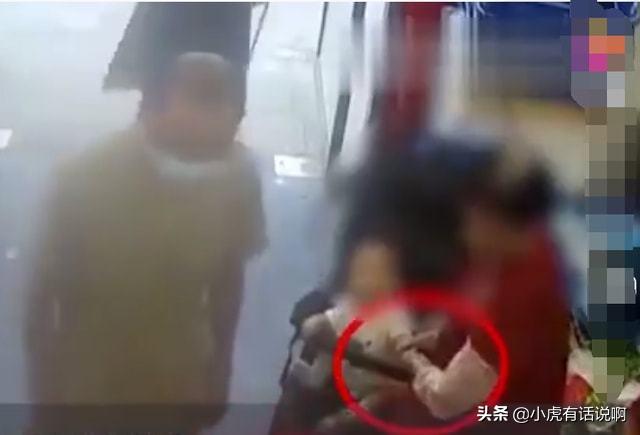 婴儿12克金手镯被偷宝宝金手镯被偷报警有用吗