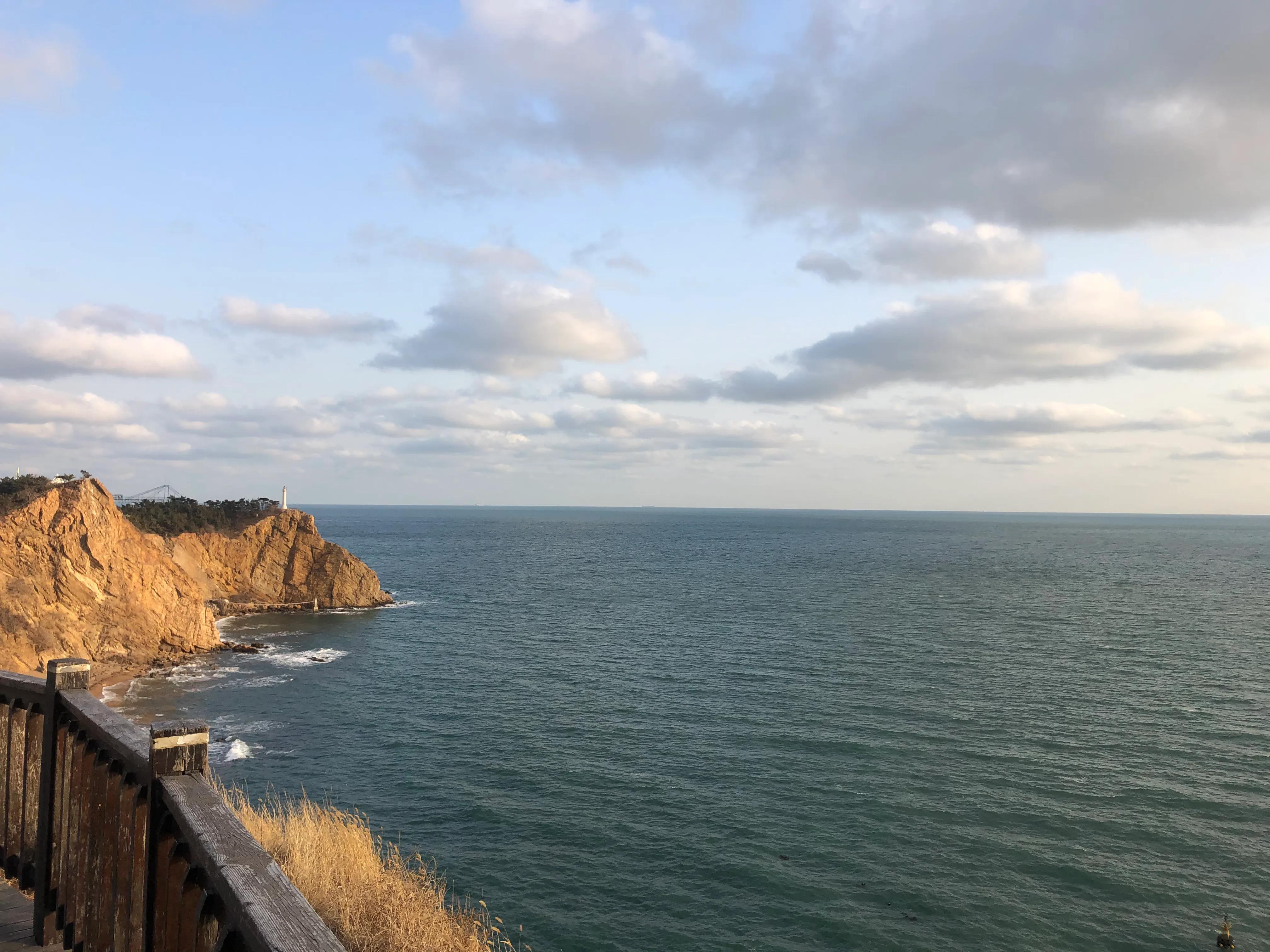 大连、青岛、宁波、厦门四个海滨城市，哪一个海边更漂亮？