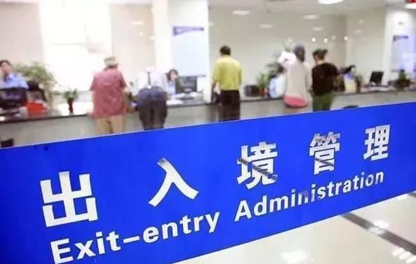 中国人在海外生活靠自己，中国人在海外生活靠自己赚钱