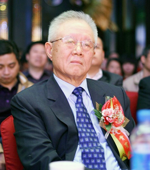 祖籍湖南的香港演员？