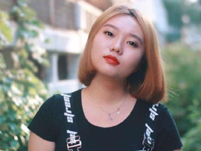 我怎么就火了呢我怎么就火了呢小说 我怎么就火了呢我怎么就火了呢小说