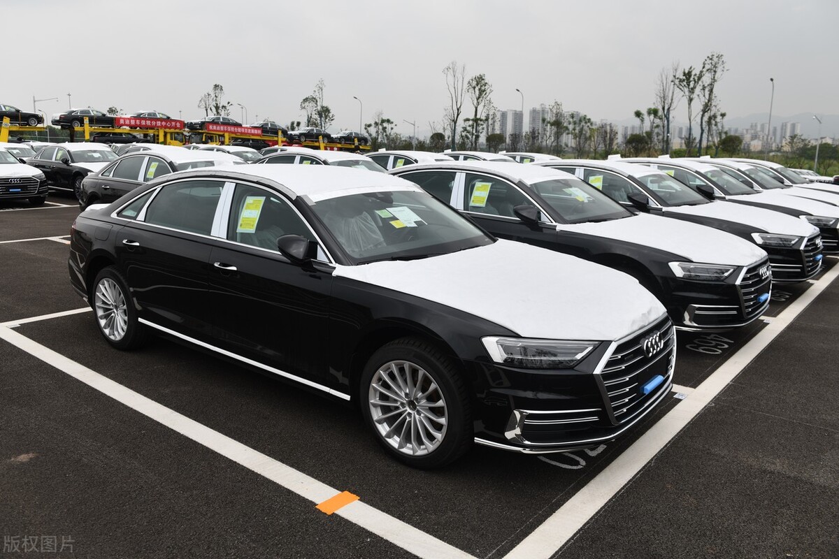 奥迪新a8l