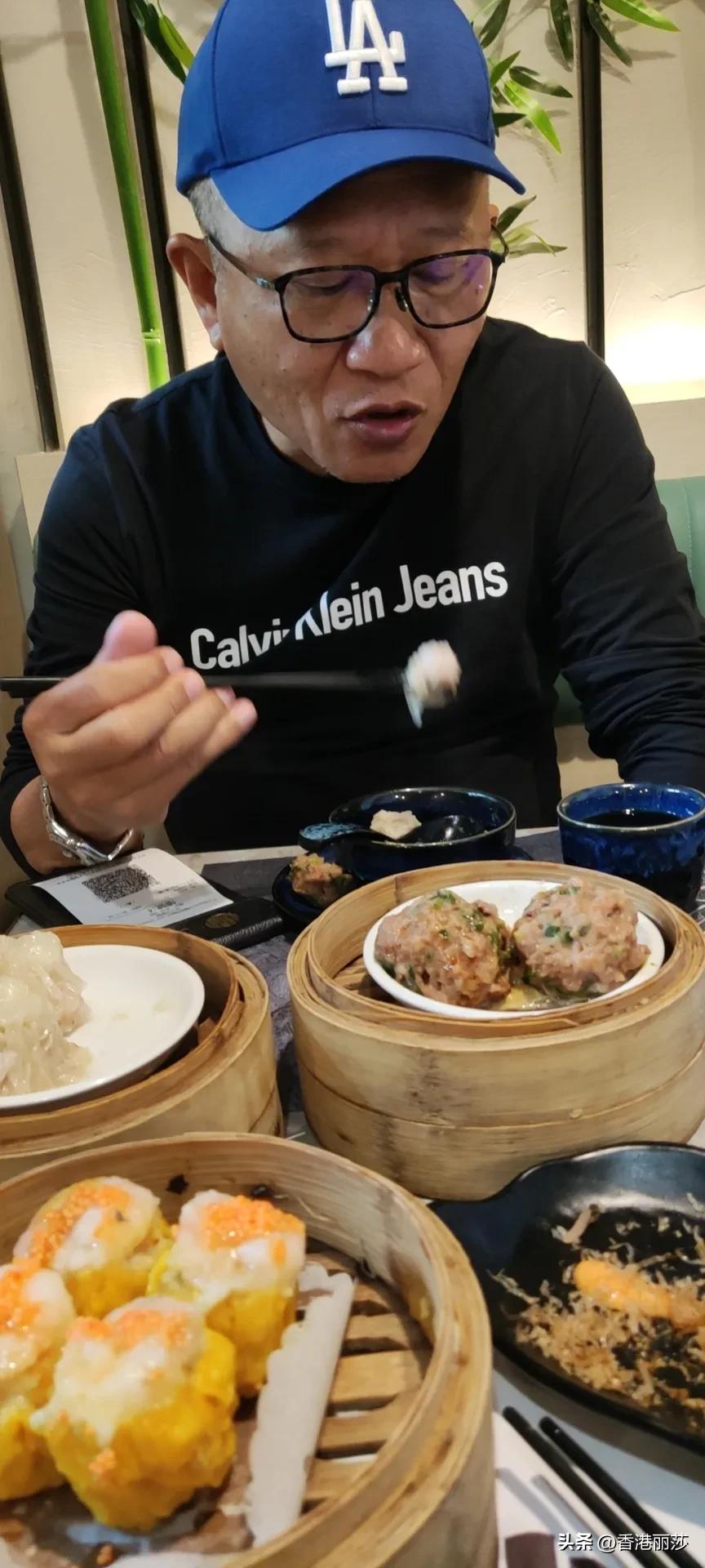 贵州茅台日均赚2.5亿