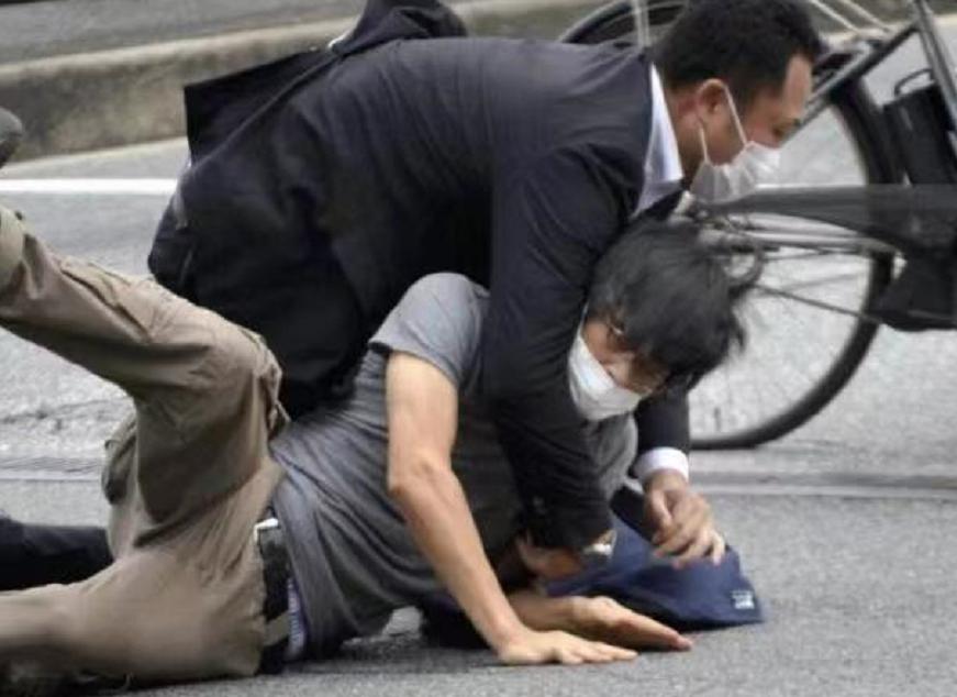 枪击安倍嫌犯山上徹也会被执行死刑吗？：射杀中国人嫌犯落网