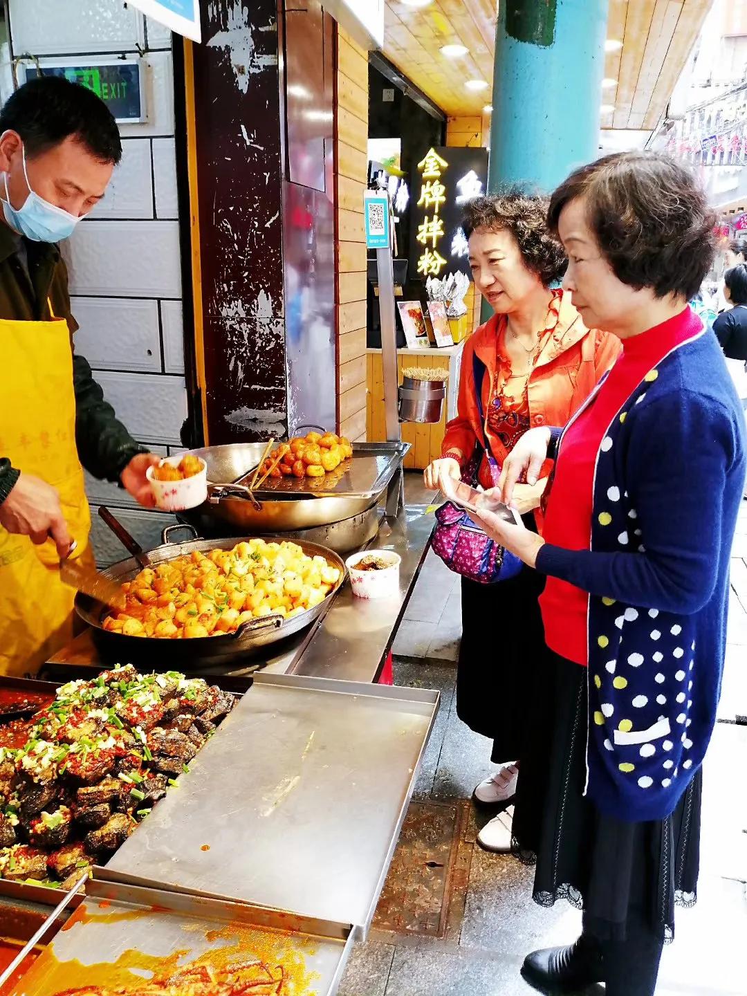 出差去长沙，住哪交通比较方便？