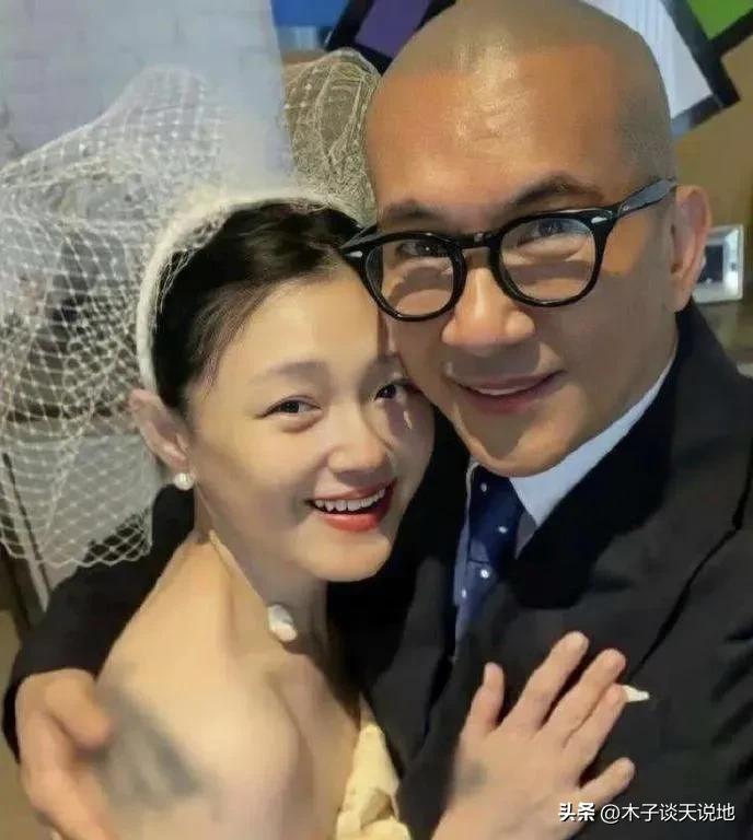 [具俊晔大S墓前修照片]大s 具俊晔婚纱照是谁拍的？
