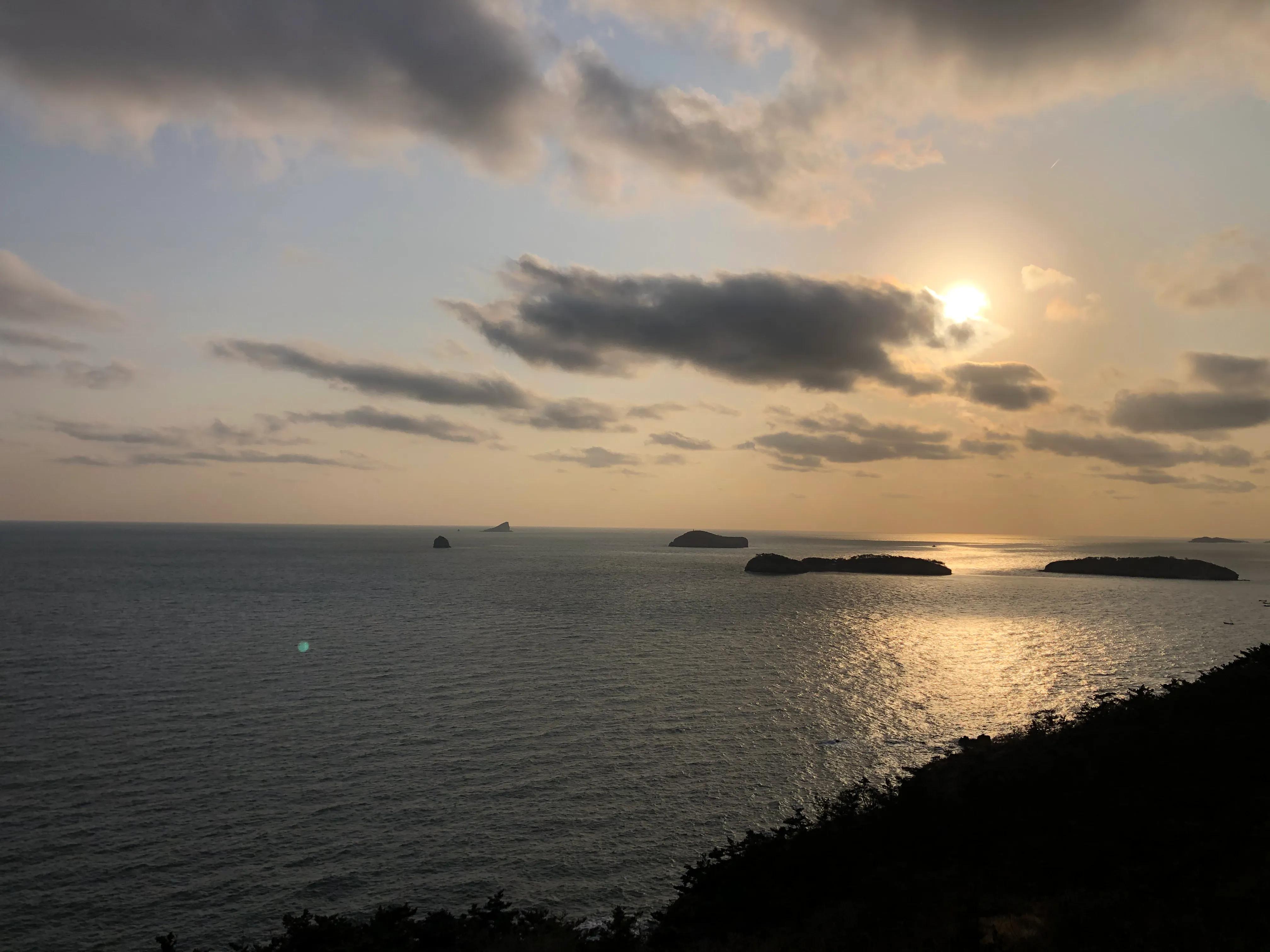 大连、青岛、宁波、厦门四个海滨城市，哪一个海边更漂亮？