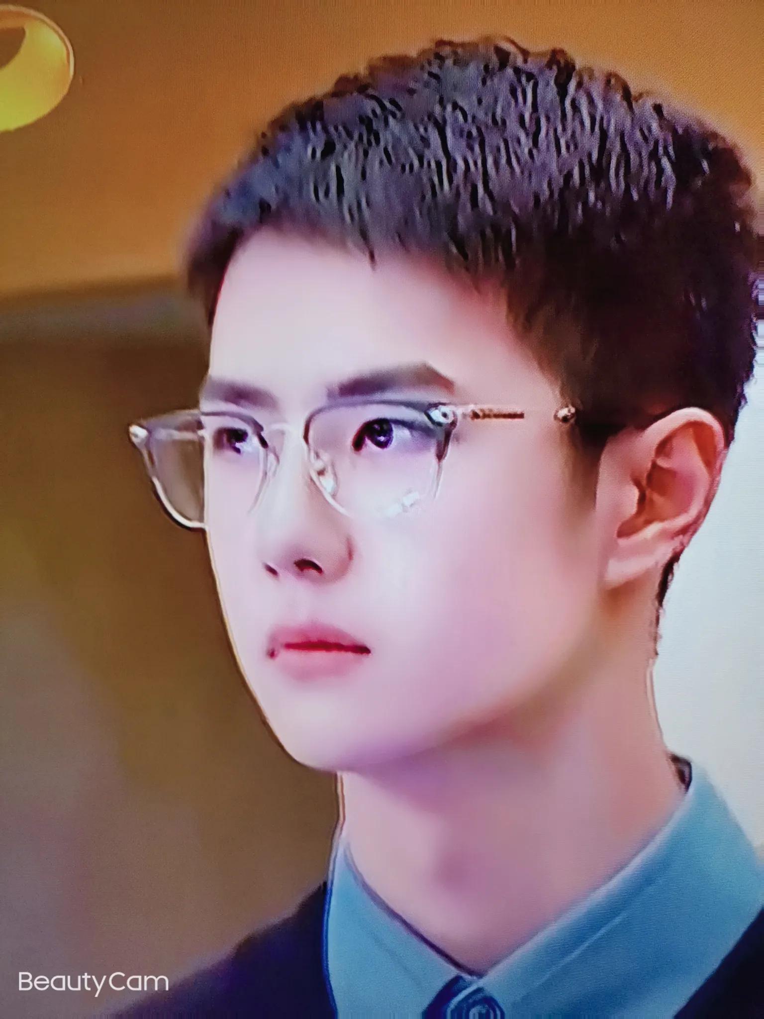 提起河南明星你最先想起谁？