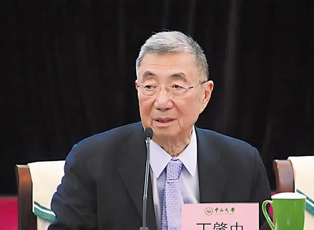 诺贝尔奖金（诺贝尔和平奖奖金多少人民币？）