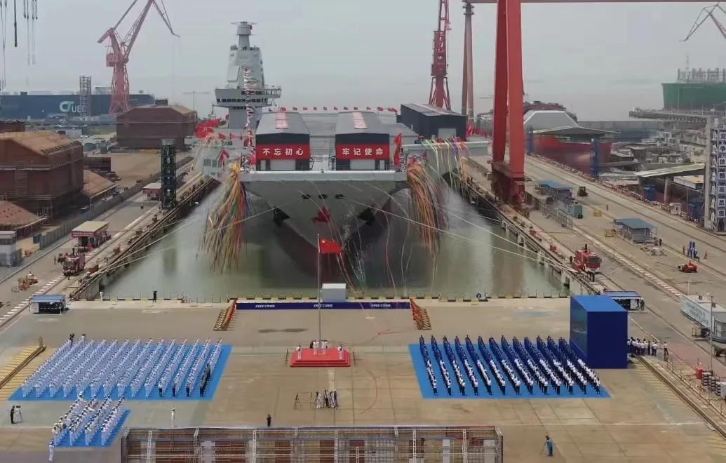 [福建舰训练顺利推进]中国第三艘“福建号”航母来了，达到世界级水平了吗？