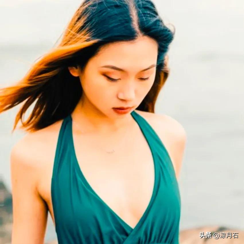 女生一人住员工宿舍，与隔壁男保安就隔了一个空心墙，且墙顶上还有缝隙，安全吗
