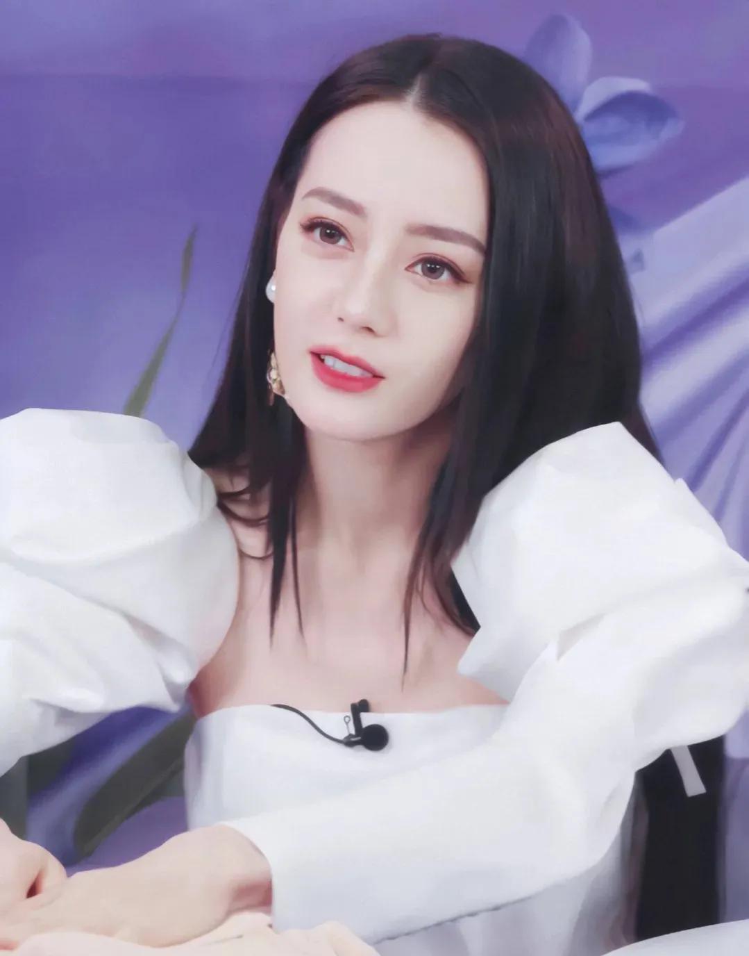 [清纯的少女]清纯型女孩特征？