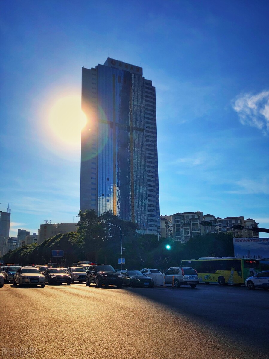 怎么自己搭建网站赚钱